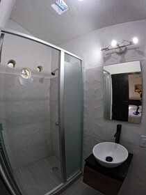Cerveceria James Hotel Y Spa