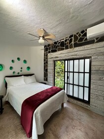 Cerveceria James Hotel Y Spa
