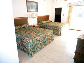 Hotel Bajo el Volcan