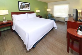 Holiday Inn Express Guadalajara Aeropuerto