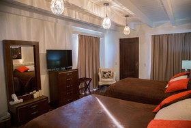 Hotel Centenario Los Arroyitos