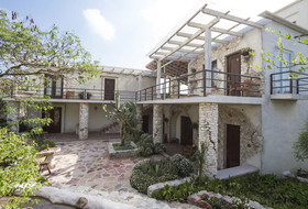 Hotel Centenario Los Arroyitos