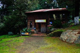 Los Vagones Cabanas Restaurante Bar