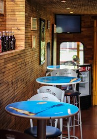 Los Vagones Cabanas Restaurante Bar