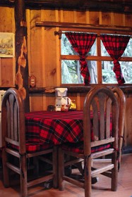 Los Vagones Cabanas Restaurante Bar