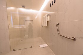 Alia Inn Boutique