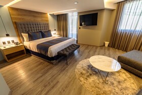 Alia Inn Boutique