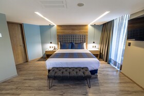 Alia Inn Boutique