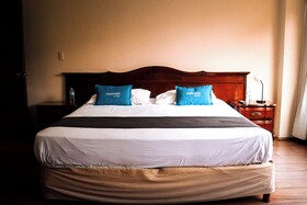 Ayenda Suites Cuija