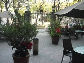 Hotel Bristol