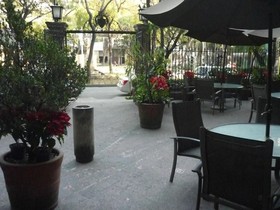 Hotel Bristol