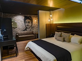 Cadillac Hotel Boutique