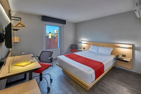 City Express CDMX Tlalpan