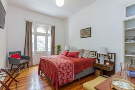 Deco Housing