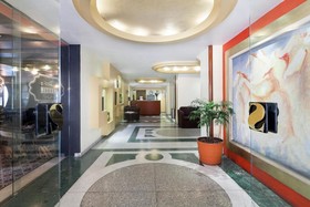 Exe Suites San Marino