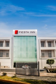 Fiesta Inn Plaza Central Aeropuerto