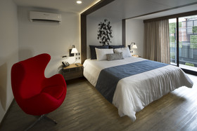 FlowSuites Condesa