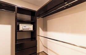 Grand Chapultepec by Kukun