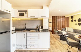 Grand Chapultepec by Kukun