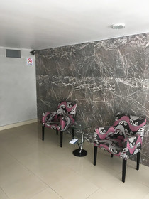 Grupo Kings Suites Chimborazo 567