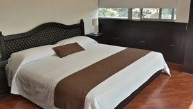 Grupo Kings Suites Magnolia 93