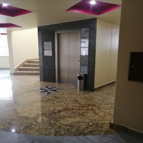 Hm Hotel Y Suites Plaza