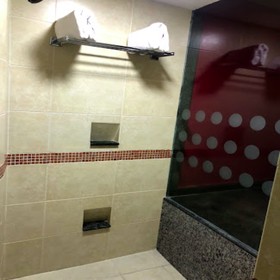 Hm Hotel Y Suites Plaza