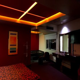Hm Hotel Y Suites Plaza
