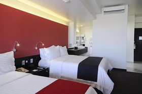Holiday Inn Mexico Dali Airport