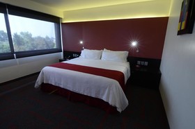 Holiday Inn Mexico Dali Airport