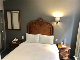 Hotel Canada