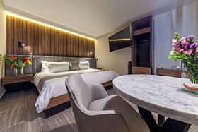 Hotel Casa Nou