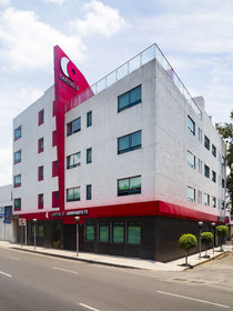 Hotel Estrella de Oriente by OYO Rooms