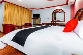 Hotel Estrella de Oriente by OYO Rooms