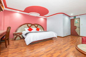 Hotel Estrella de Oriente by OYO Rooms