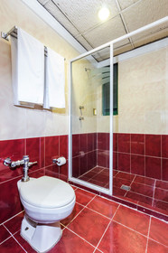 Hotel Estrella de Oriente by OYO Rooms
