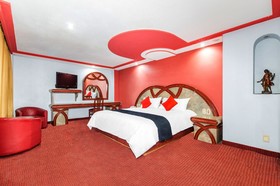 Hotel Estrella de Oriente by OYO Rooms