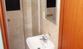 Hotel Lira