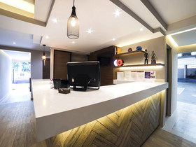 Hotel Monarca