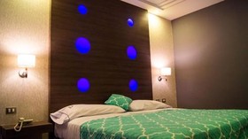 Hotel Muy-Adults-Only