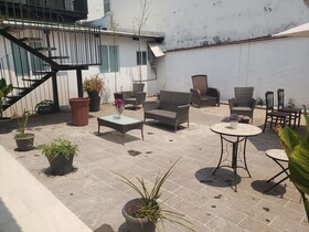 Hotel Singular