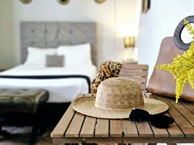Hotel Singular