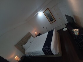 Hotel Singular