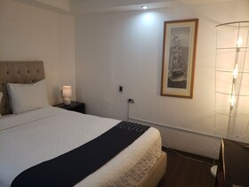 Hotel Singular