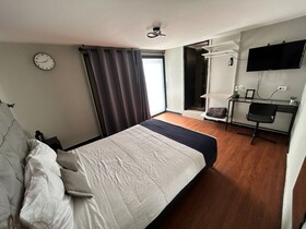 Hotel Singular