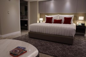 ISAAYA Hotel Boutique