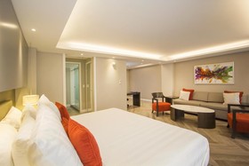 ISAAYA Hotel Boutique