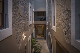 JavierInn Suites