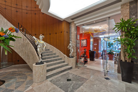 Marquis Reforma