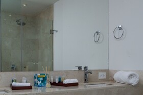 Miyana Residencial by Livemexicoci